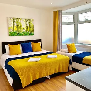 london-apartments-close-to-station.cambridgehotelsuk.com/