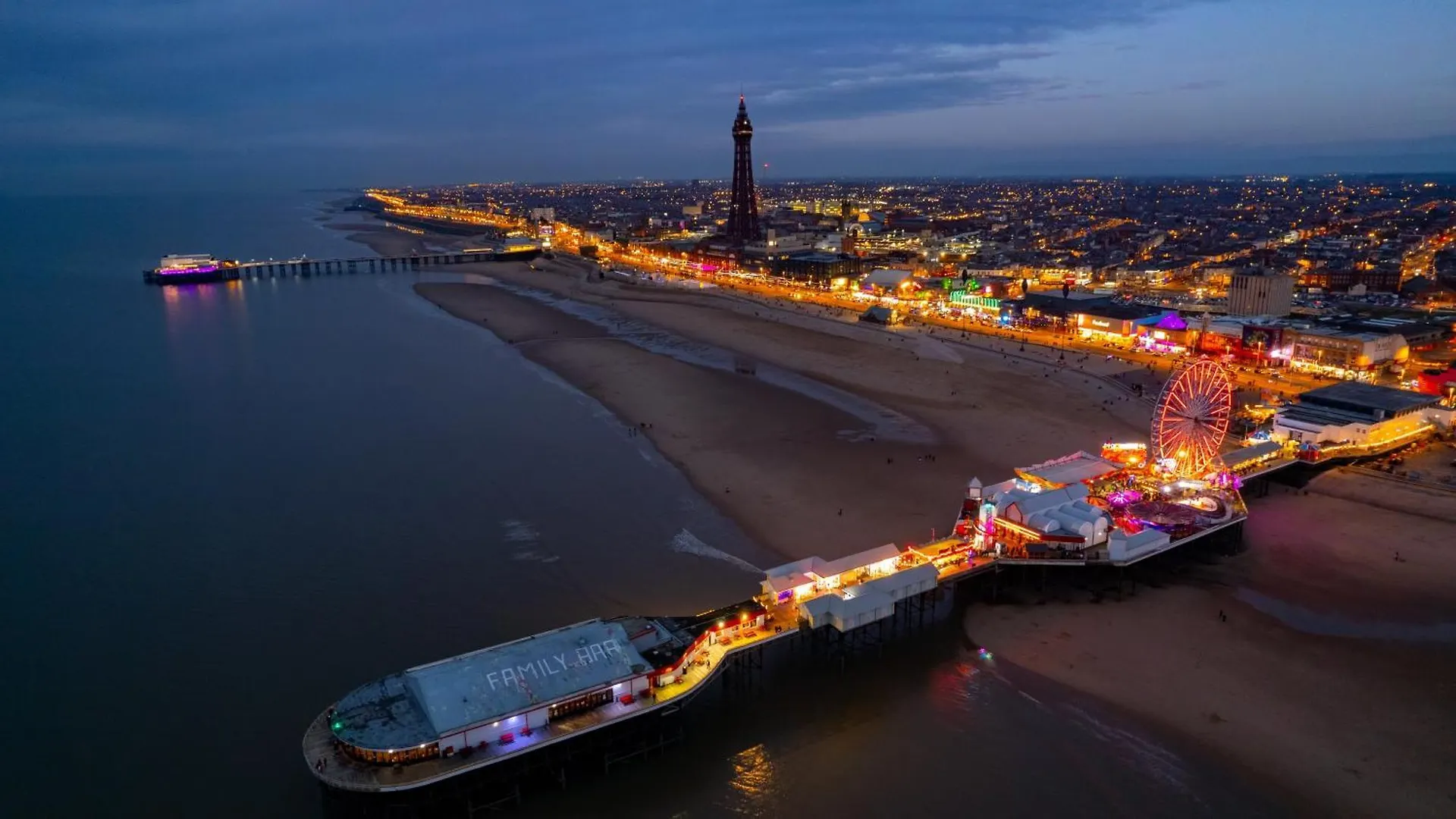Blackpool Central Beach Apartments